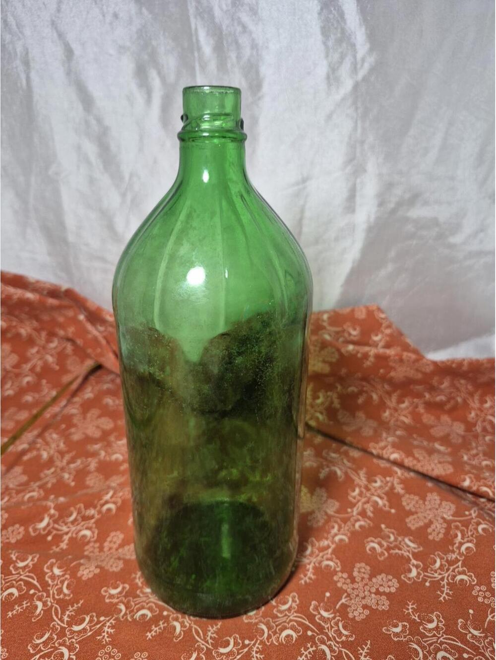 1978 Glenshaw Glass Company Green Glass Soda Bottle